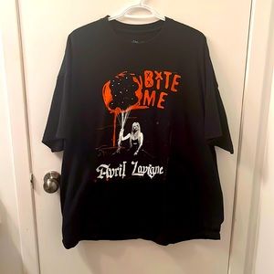 Avril Lavigne 2022 Concert Tee